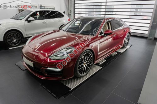 Xe Porsche Panamera 4 Executive 2022